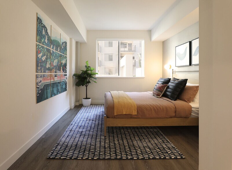 More Photos Of 1100 Webster St, Oakland Apartments For Lease