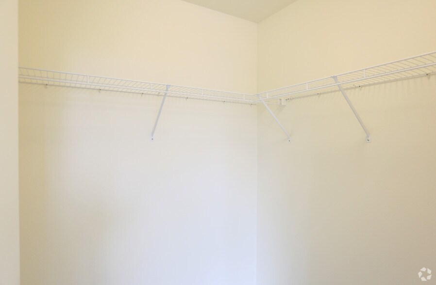More Photos Of 3850 N Mississippi Ave, Portland Apartments For Lease