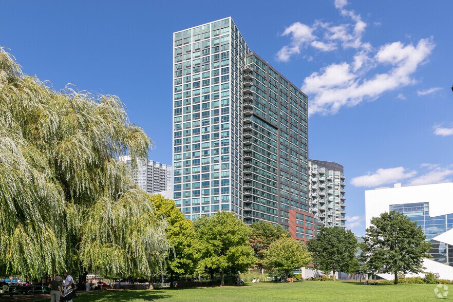Primary Photo Of 47-20 Center Blvd, Long Island City Apartments For Lease