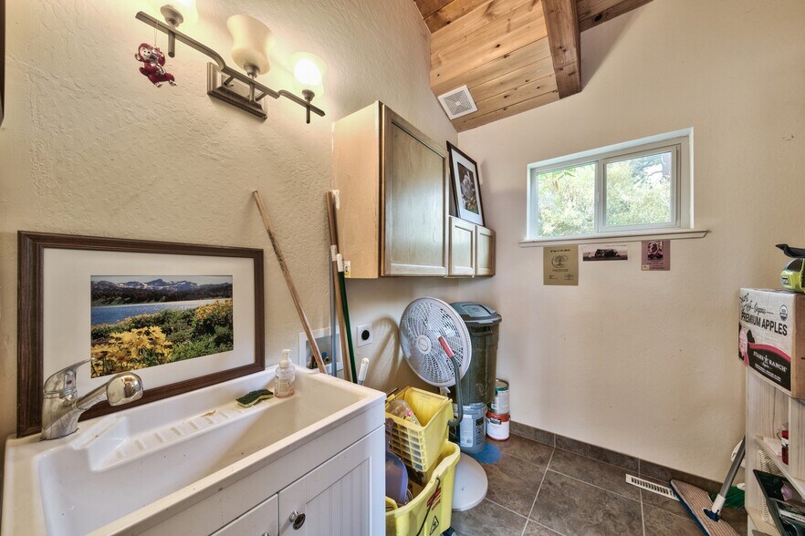 More Photos Of 290 Old Pony Express Trl, Markleeville Storefront Retail Residential For Sale