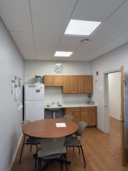 More Photos Of 186 County Road 520, Morganville Office For Lease
