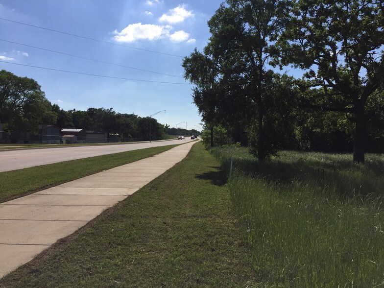More Photos Of 2502 Beck St, Bryan Land For Sale
