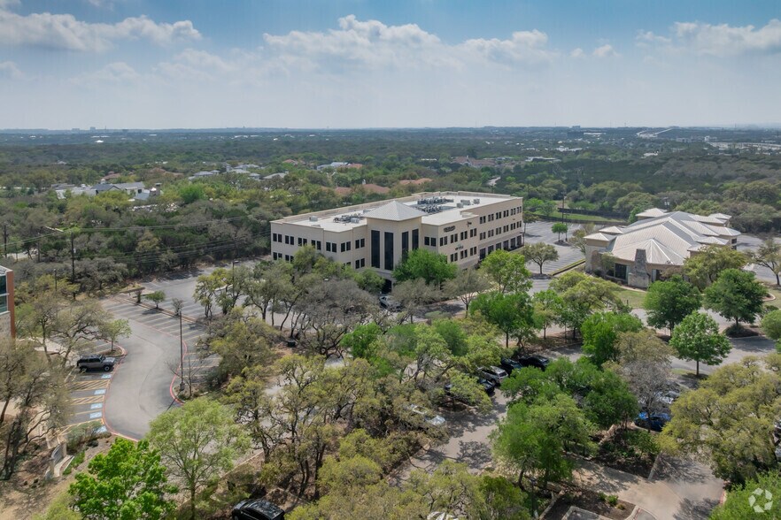 More Photos Of 3602 Paesanos Pky, San Antonio Unknown For Lease