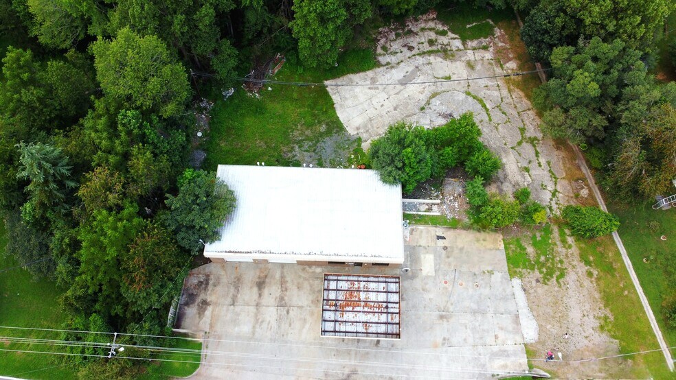 More Photos Of 1925 Old Chatham Rd, Martinsville Auto Repair For Sale