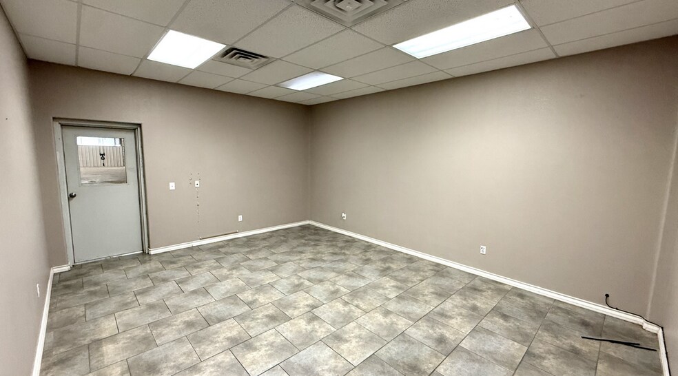 More Photos Of 3201 W County Road 130, Midland Manufacturing For Sale