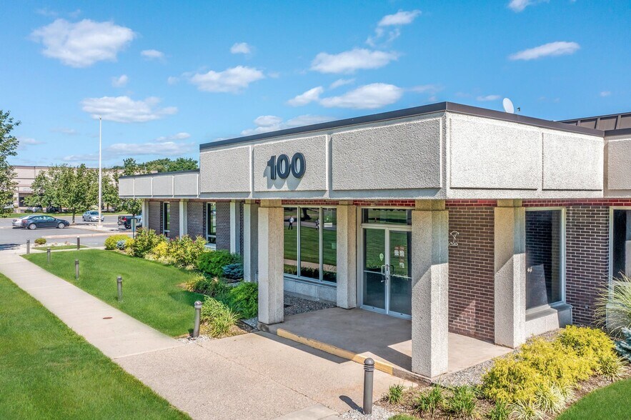 More Photos Of 100 Bauer Dr, Oakland Research And Development For Sale