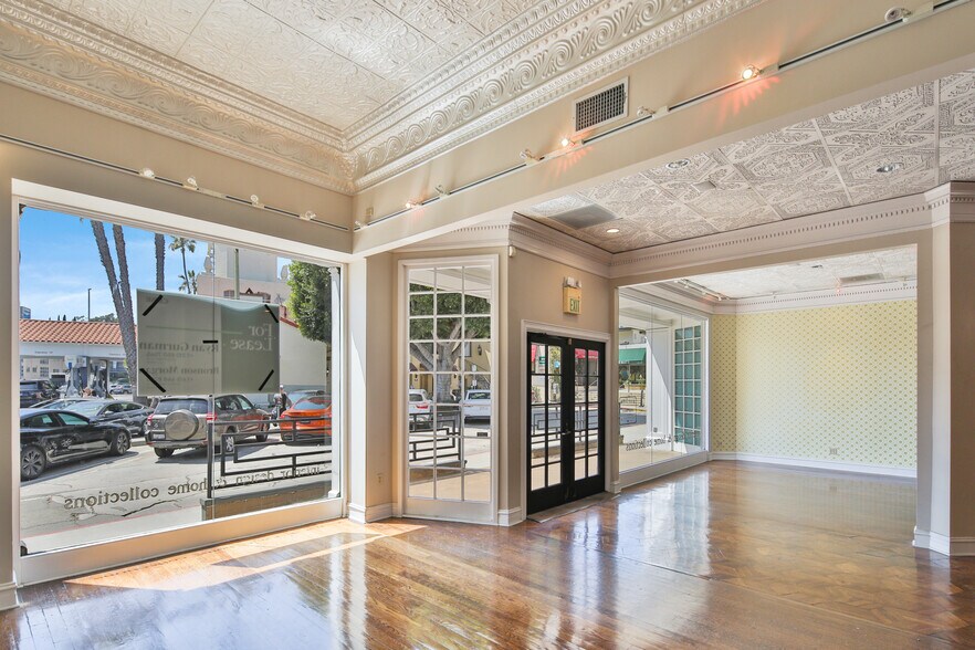 More Photos Of 11628-11632 Barrington Ct, Los Angeles Storefront Retail Office For Lease