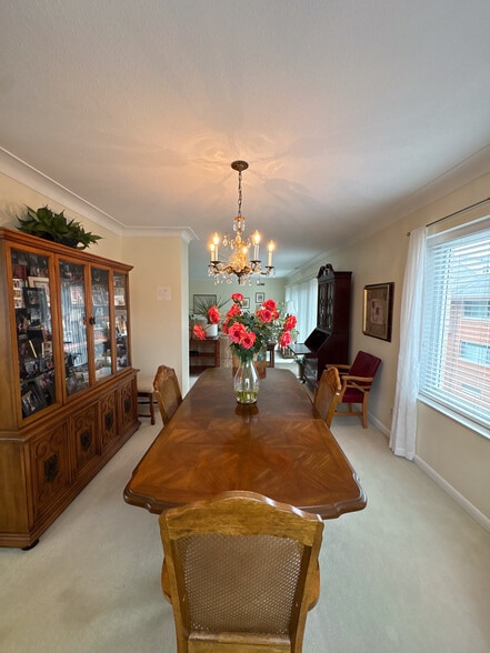 More Photos Of 4044 W Bancroft St, Toledo Apartments For Sale