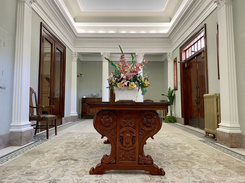 More Photos Of 1201 Felix St, Saint Joseph Lodge Meeting Hall For Sale