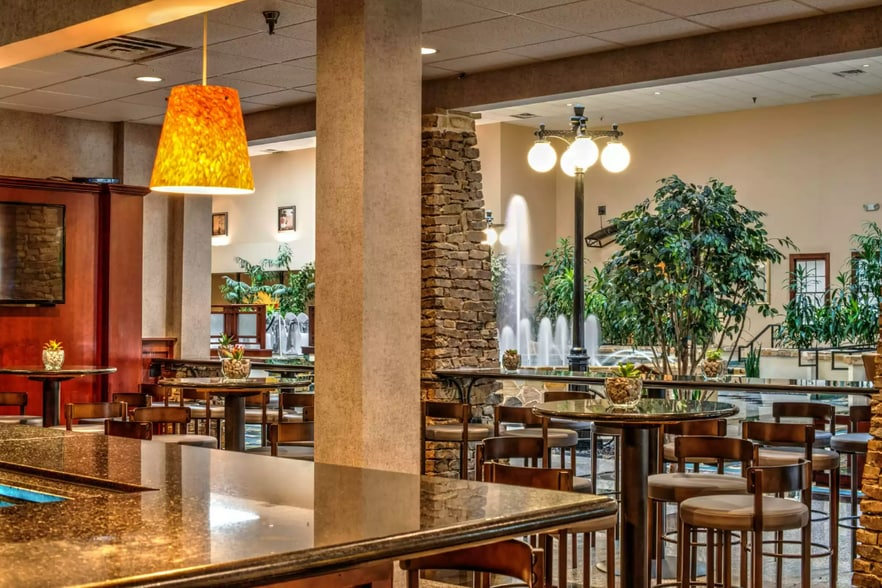 More Photos Of 2540 Meacham Blvd, Fort Worth Hotel For Sale