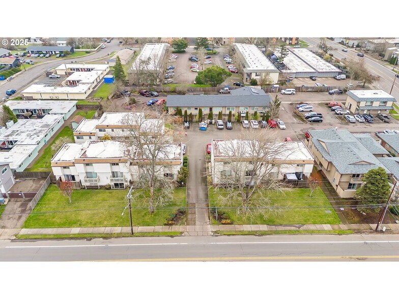 More Photos Of 2135 NW Highland Dr, Corvallis Apartments For Sale