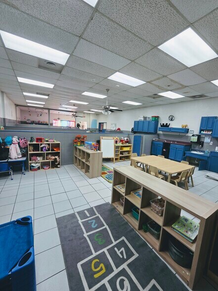 More Photos Of 1911-1913 W Gore Blvd, Lawton Daycare Center For Sale