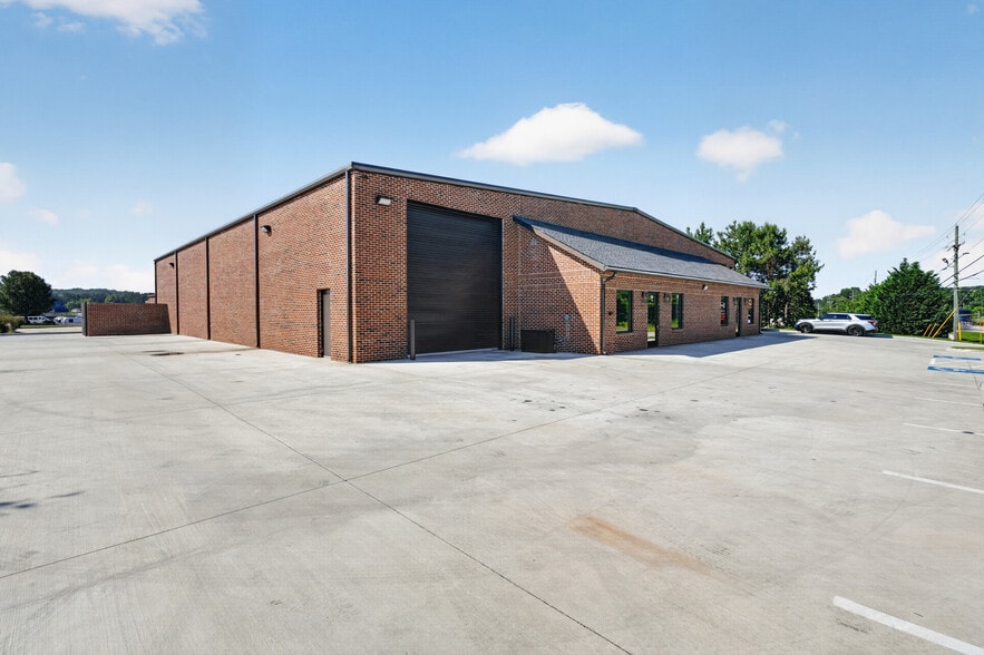 Primary Photo Of 3606 Explorer Trl, Oakwood Warehouse For Lease