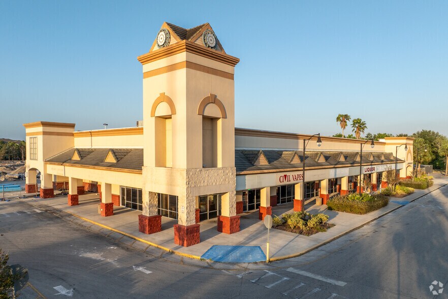 More Photos Of 5803 S Us Highway 17-92, Casselberry Unknown For Lease