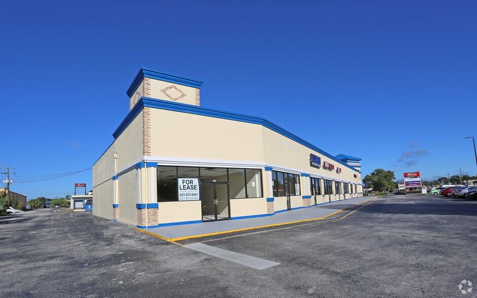 More Photos Of 926-968 Arlington Rd N, Jacksonville Unknown For Lease