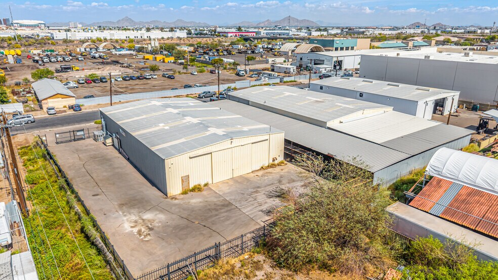 More Photos Of 315 E Pioneer St, Phoenix Unknown For Lease