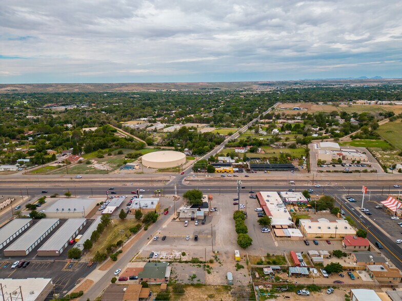 More Photos Of 5200 Doniphan Dr, El Paso Bar For Sale