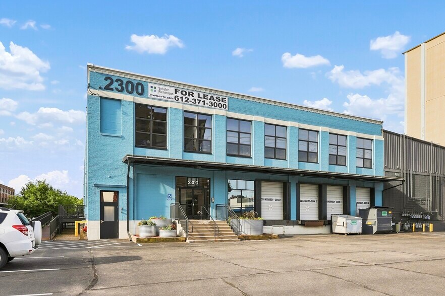 More Photos Of 2300-2310 Kennedy St NE, Minneapolis Light Distribution For Lease