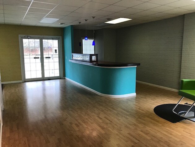 More Photos Of 4916 Plank Rd, North Garden Storefront For Lease