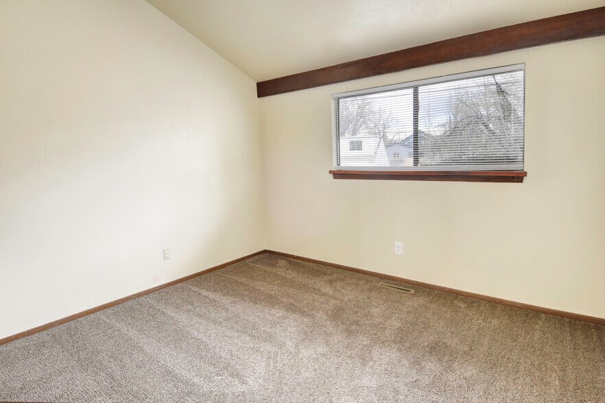 More Photos Of 1618 Donovan Pl, Longmont Multifamily For Sale