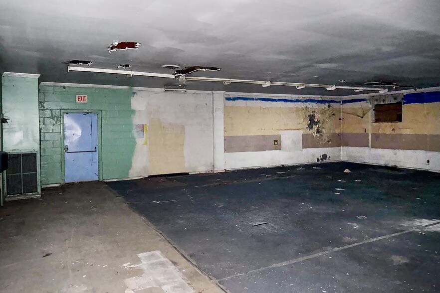 More Photos Of 678 Florence St, Camden Daycare Center For Sale