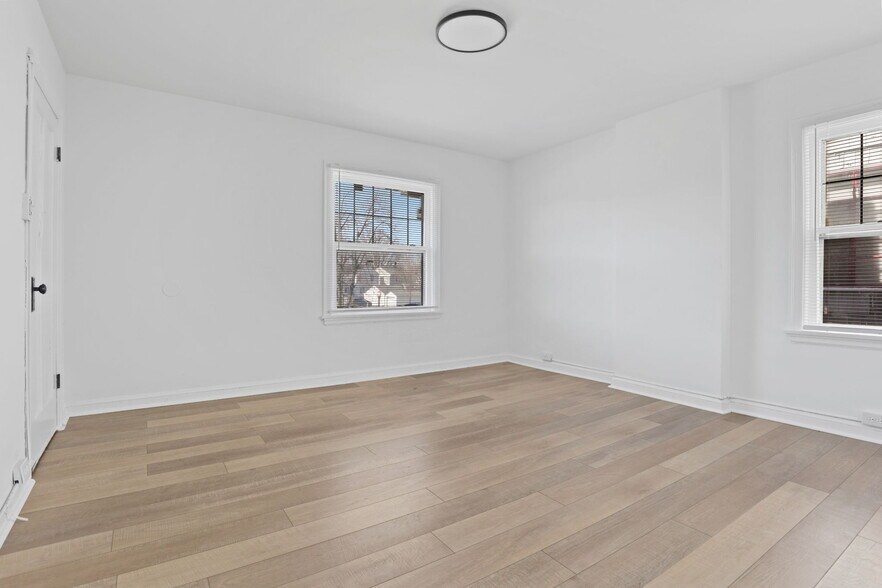 More Photos Of 644-650 S Hague Ave, Columbus Multifamily For Sale