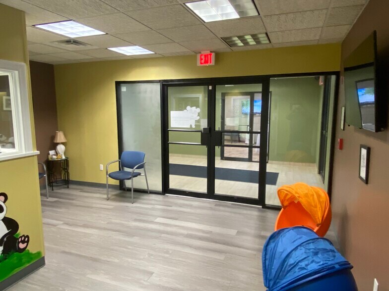 More Photos Of 545 Island Rd, Ramsey Medical For Lease