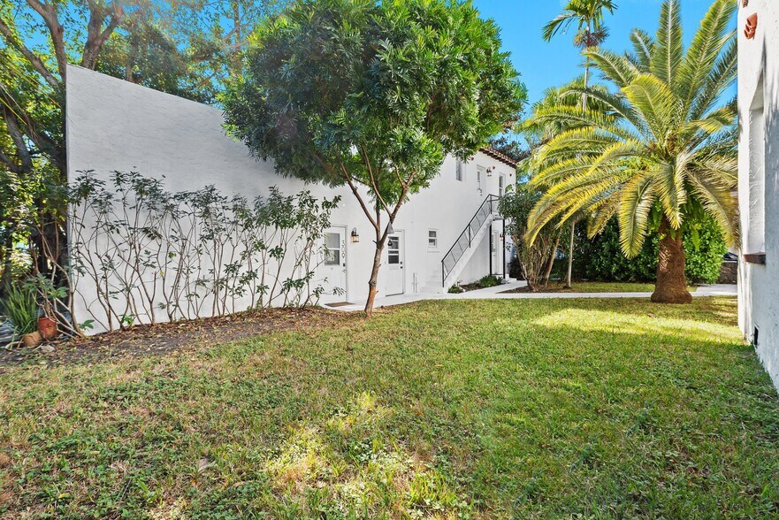 More Photos Of 36 Phoenetia Ave, Coral Gables Apartments For Sale