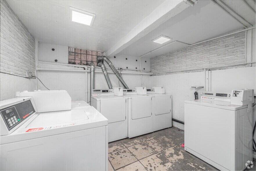 More Photos Of 681 Shatto Pl, Los Angeles Apartments For Sale