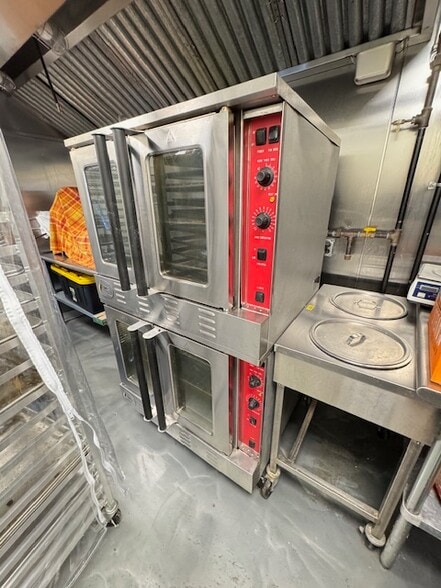 More Photos Of 2267 Crompond Rd, Cortlandt Manor Freestanding For Sale