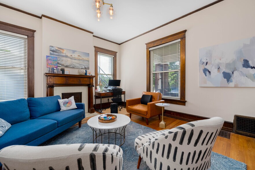 More Photos Of 114 E Unaka Ave, Johnson City Office Residential For Sale