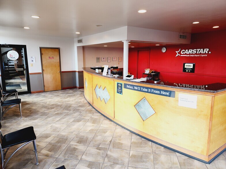 More Photos Of 9114 Owens Dr, Manassas Park Storefront Retail Office For Sale