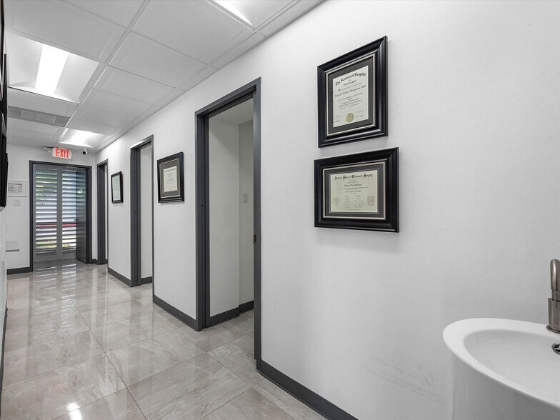 More Photos Of 525 Blossom St, Webster Medical For Sale