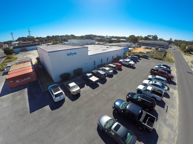 More Photos Of 11 Tupelo Ave SE, Fort Walton Beach Light Manufacturing For Sale