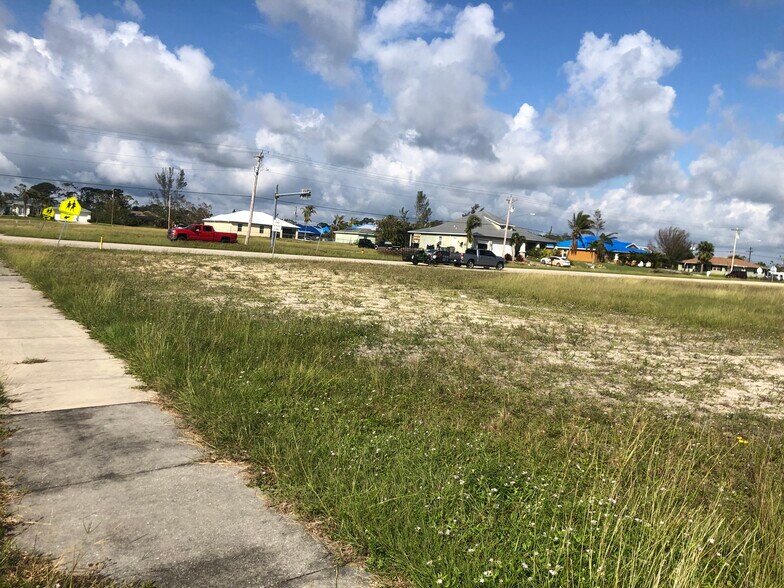 More Photos Of 2013 Skyline Blvd, Cape Coral Land For Sale