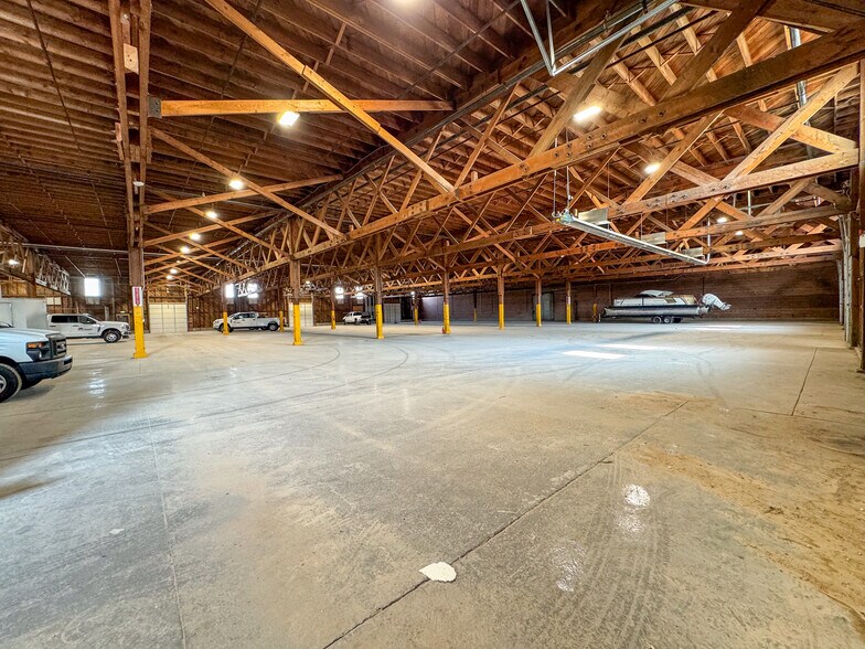 More Photos Of 90 S Garnet St, Tooele Warehouse For Lease