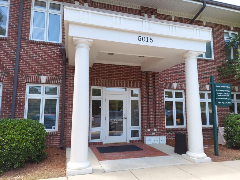 More Photos Of 5015 Southpark Dr, Durham Medical For Lease