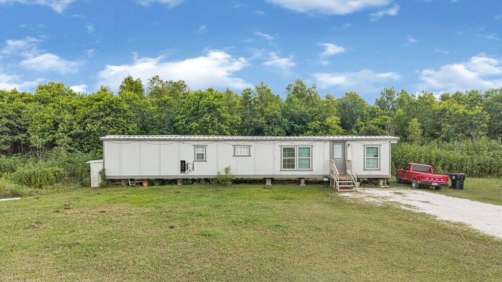 More Photos Of 12010 Martindale Road, Houston Land For Lease