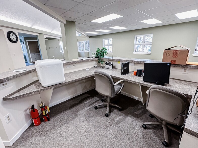 More Photos Of 4649 N Breton Ct SE, Grand Rapids Medical For Sale