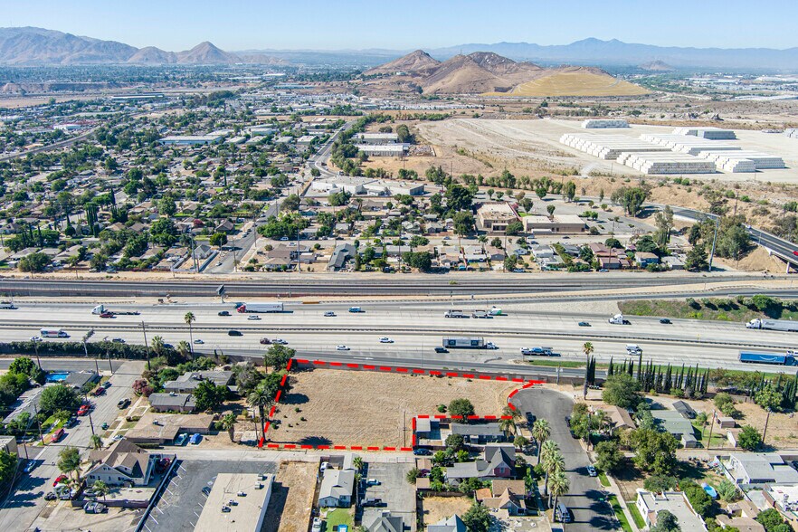 More Photos Of 100 2nd St, Colton Land For Sale