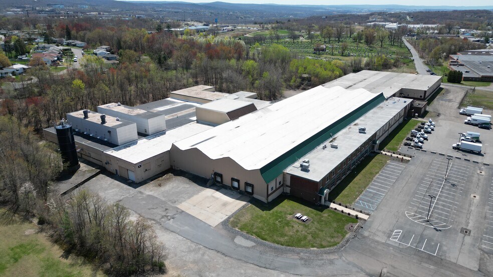 More Photos Of 600 Sanders St, Scranton Warehouse For Sale