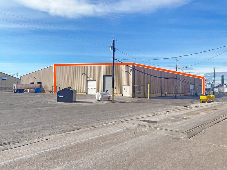 More Photos Of 2401 Mississippi Ave, Sauget Manufacturing For Lease