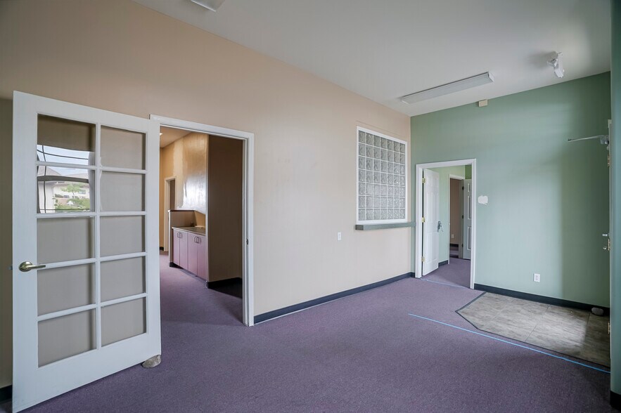 More Photos Of 3107 Clearwater Dr, Prescott Office For Sale