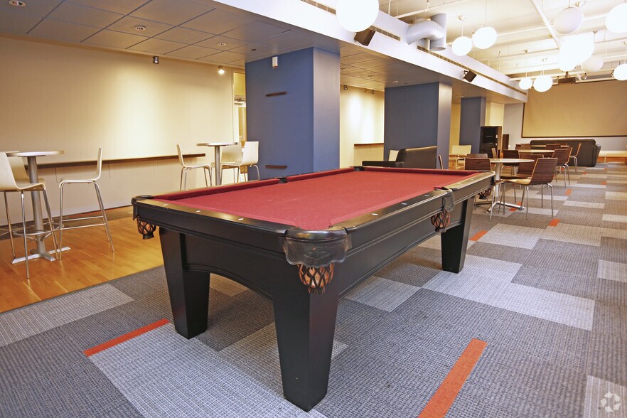 More Photos Of 59 E Van Buren St, Chicago Apartments For Lease