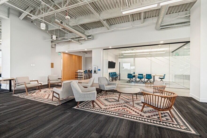 More Photos Of 2000 W Ashton Blvd, Lehi Office For Lease