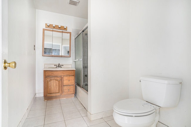 More Photos Of 457 Capistrano Dr, Oakland Specialty For Sale