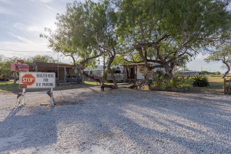 More Photos Of 14145 US Highway 181, Sinton Manufactured Housing Mobile Home Park For Sale