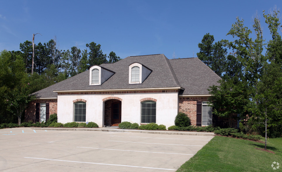 Primary Photo Of 239 Katherine Dr, Flowood Office For Lease