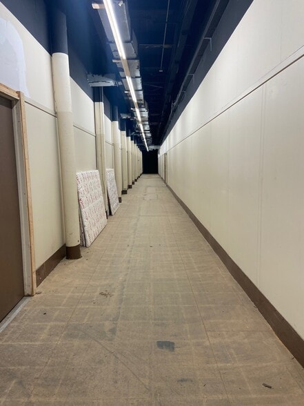 More Photos Of 831 Broad St, Utica Manufacturing For Lease