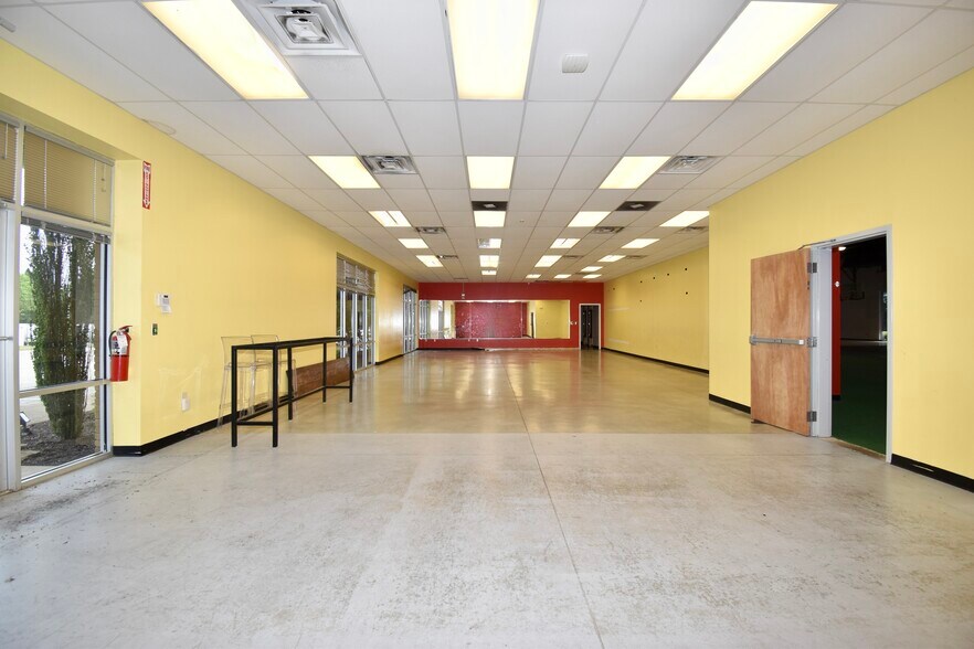 More Photos Of 1721-1751 Vann Dr, Jackson Unknown For Lease